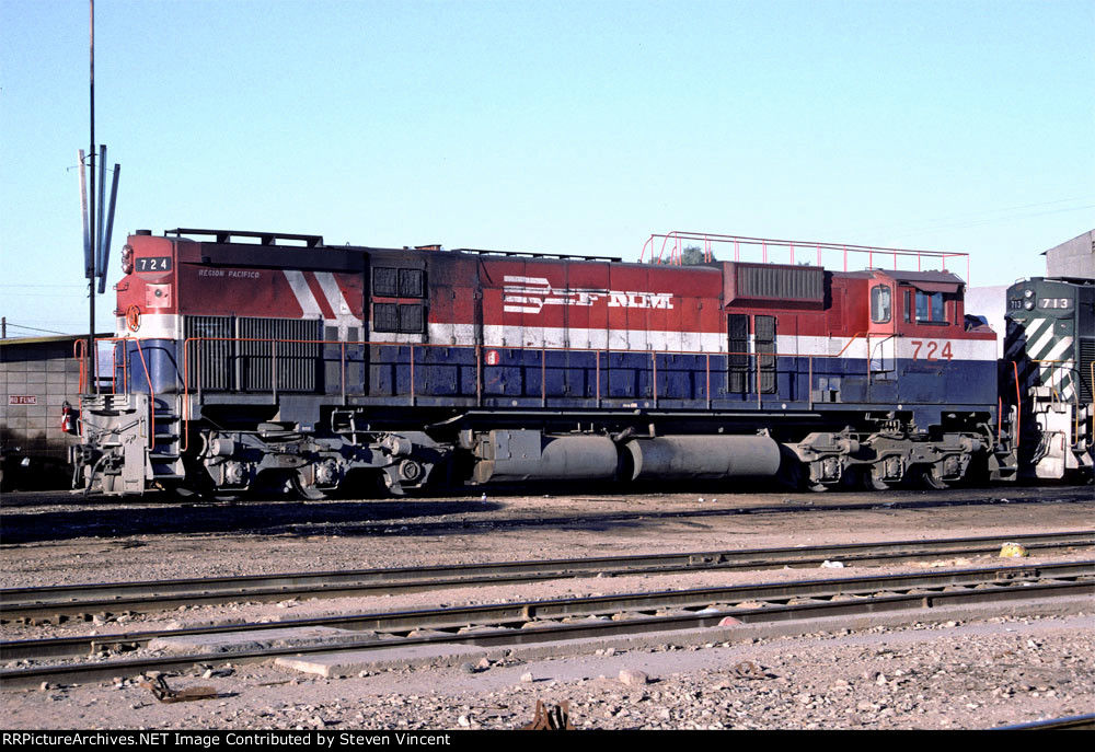 Ferrocarril Nationales de Mexico M630 #724